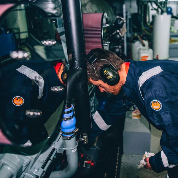 Occupational safety clothing regulations [2025]: What employers and employees need to know