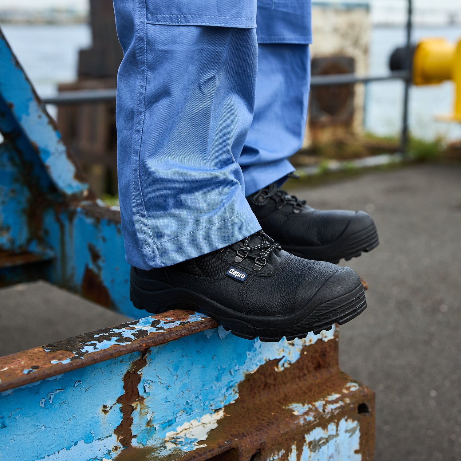 When are safety shoes mandatory?